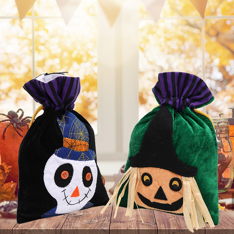 Halloween cross-border new drawstring pocket cartoon velvet pumpkin bag candy bag children's gift party decoration