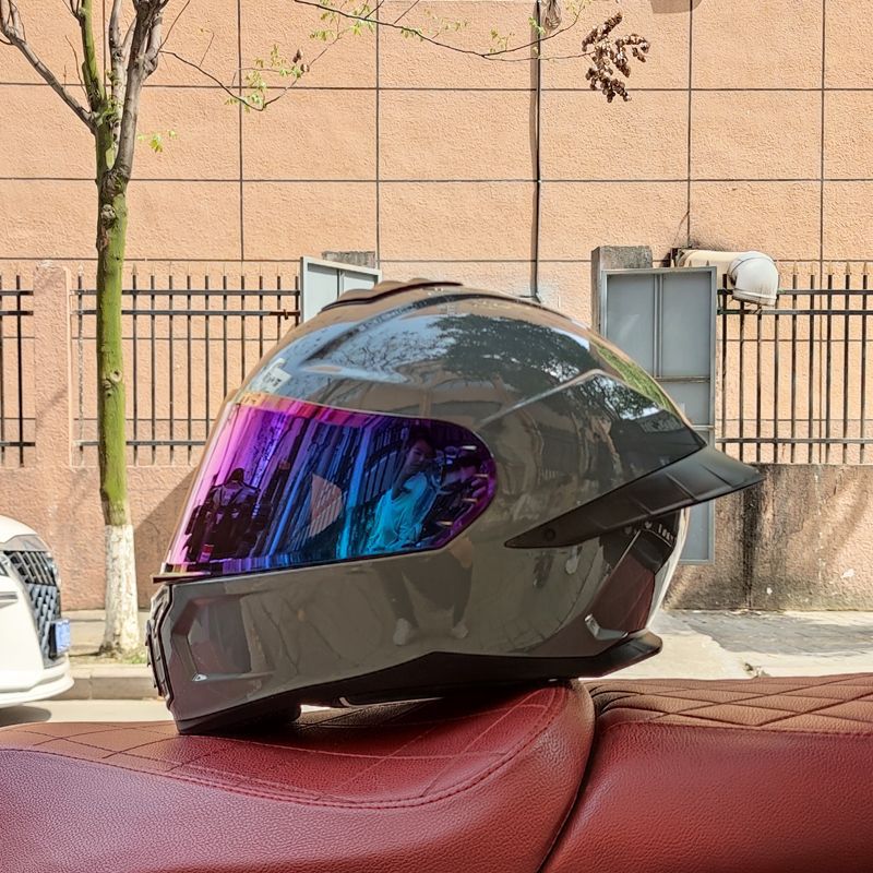 ORZ nuevo casco de motocicleta 3C casco completo de motocicleta para hombres y mujeres cuatro estaciones corriendo casco cola grande pareja Bluetooth