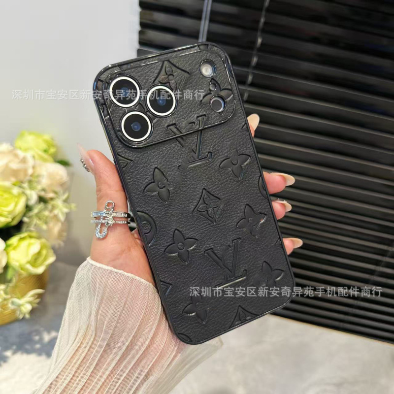 精孔全包贴皮老花大牌保护套适用iPhone17Promax欧美苹果16手机壳|undefined