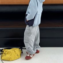 25冬季新款女童棉摇粒绒工装卫裤加绒加厚宽松束脚口袋女孩休闲裤