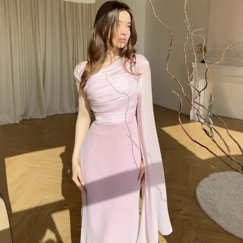 Amazon European and American 2025 Spring New Luxury Soft and Elegant Single Long-Sleeved Long Skirt Slim Silky Dress for Women