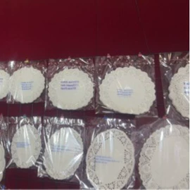 烘焙用纸;防尘口罩;工作帽