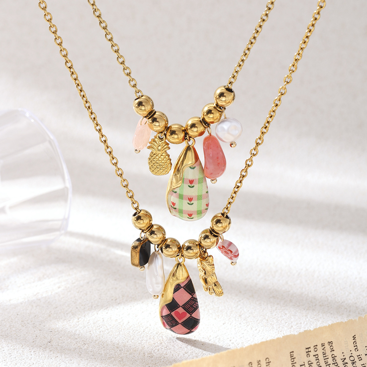 Collar de acero inoxidable TENA Europa y América lujo ligero nicho de moda universal cadena de clavícula colgante de aceite hecha a mano joyerías de acero
