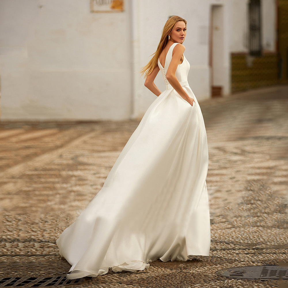 Comercio exterior doble hombro ligero vestido de novia sen nuevo estilo novia simple una versión de viaje de espalda baja pequeña cola adelgazamiento real tiro