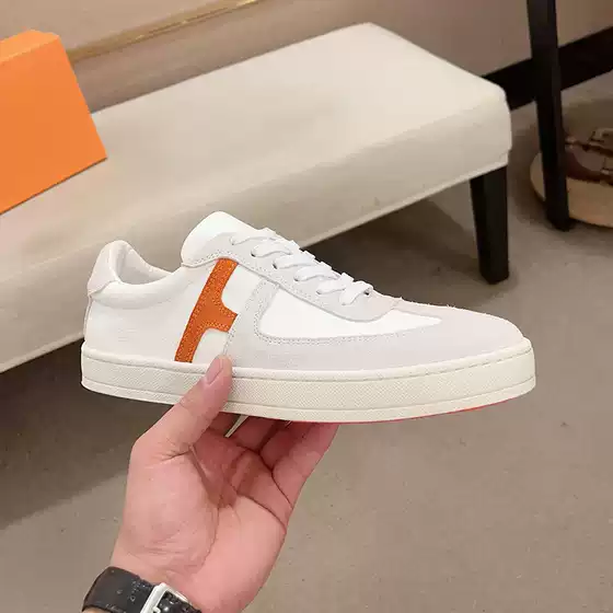 Four-Season Flat Lace-Up Suede Leather Two-Tone White Sneakers Korean Fashion Casual Skate Shoes for Men