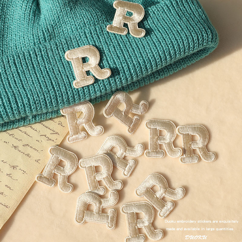 千枫电脑绣花标字母R徽章账仔服装辅料手账DIY配饰补丁贴刺绣布贴