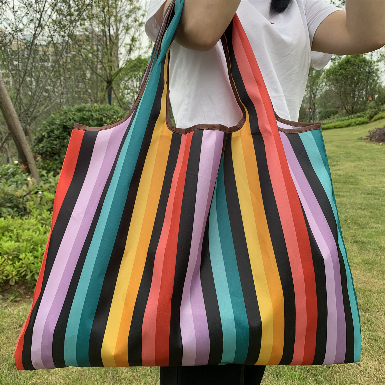 Bolsa de compras plegable de la protección del medio ambiente del paño de Oxford bolsa de almacenamiento portátil bolsa de supermercado grande bolsa de dibujos animados japonés