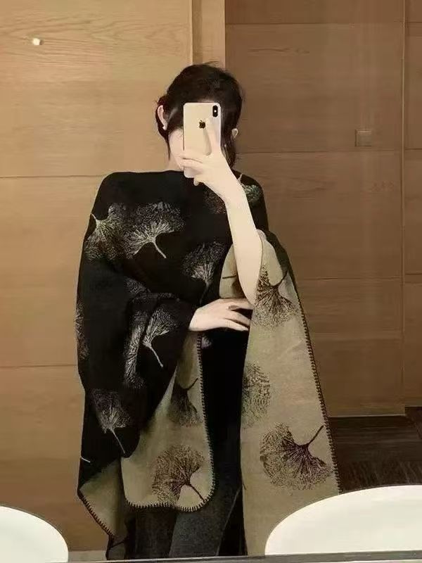 2025新款仿羊绒山水画民族风女围巾披肩抖篷披风高级感暗黑印花|undefined