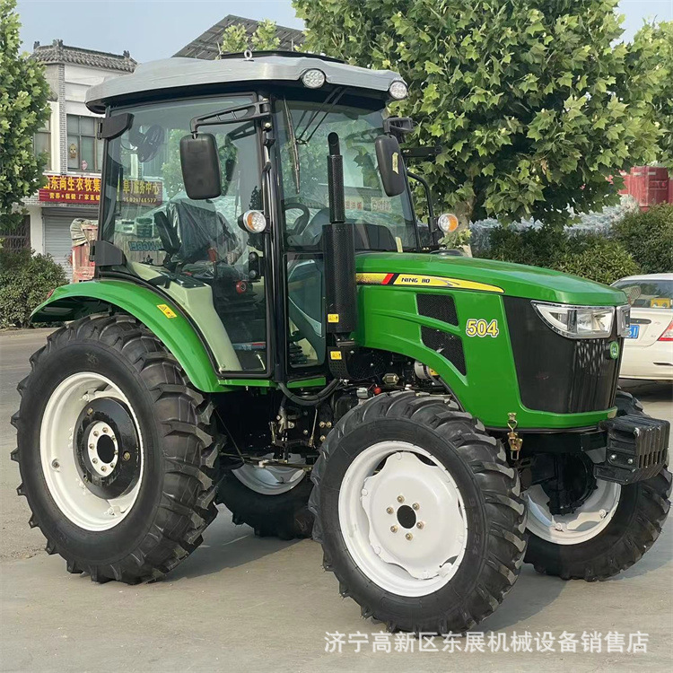 出口版四轮拖拉机 中50马力四驱拖拉机 旋耕犁地运输四轮拖拉机