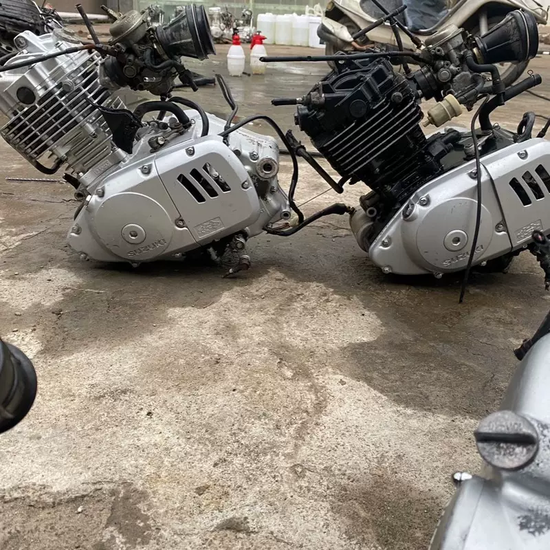 Оригинальный мотоциклетный двигатель Suzuki King 125CC Diamond Leopard Qingqi 150 Универсальный GN GS мотор
