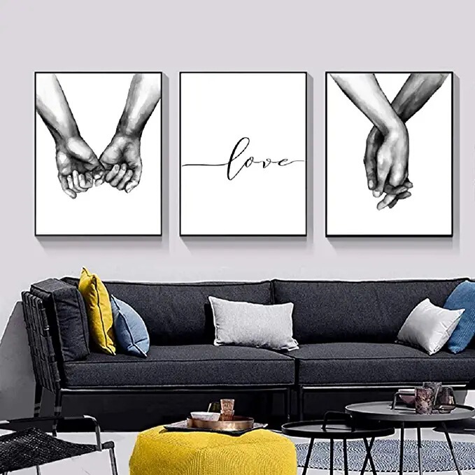 Black and white sketch hand in hand canvas painting art Nordic art poster picture living room home decoration painting core Black and white sketch hand in hand canvas painting art Nordic art poster picture living room home decoration painting core