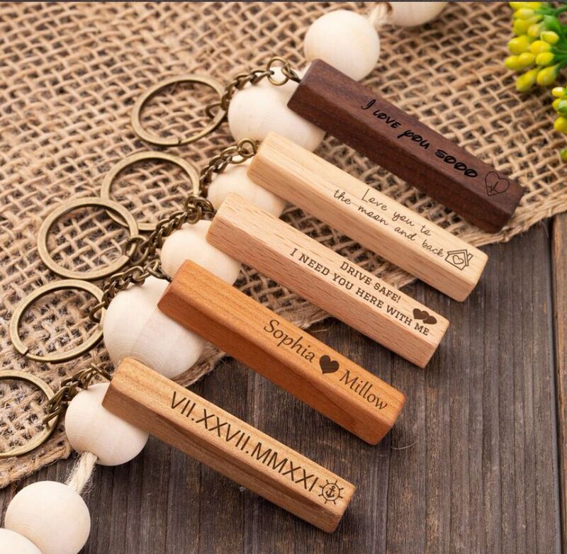 in stock wholesale creative rectangular wooden beech key ring wooden keychain personalized key tag pendant