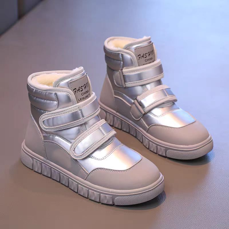 Botas de nieve para niñas 2025 invierno nuevo tipo de botas de algodón impermeables para niños mayores botas cortas de lana para calentar la tendencia de zapatos de algodón grandes