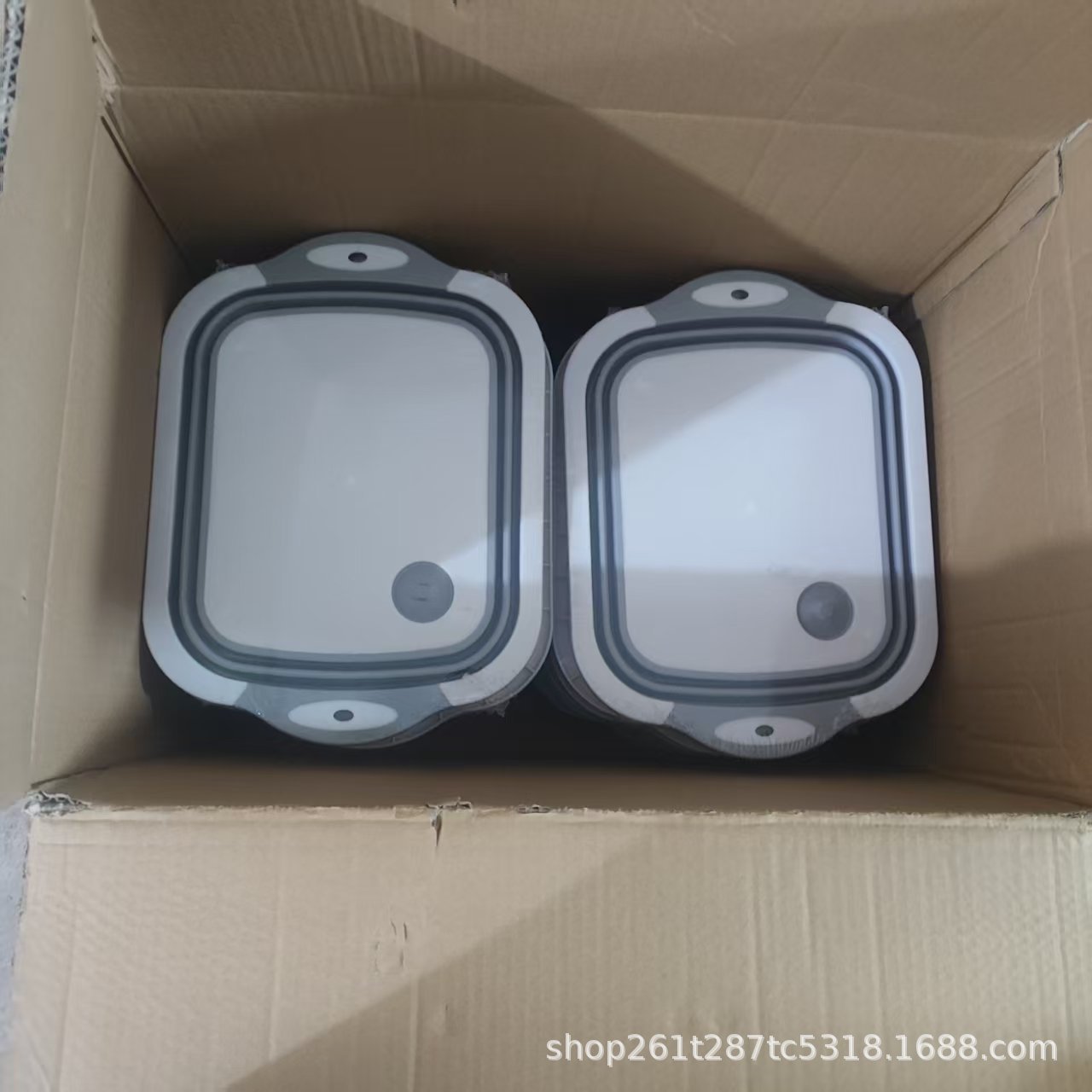 대형 회색 접이식 도마