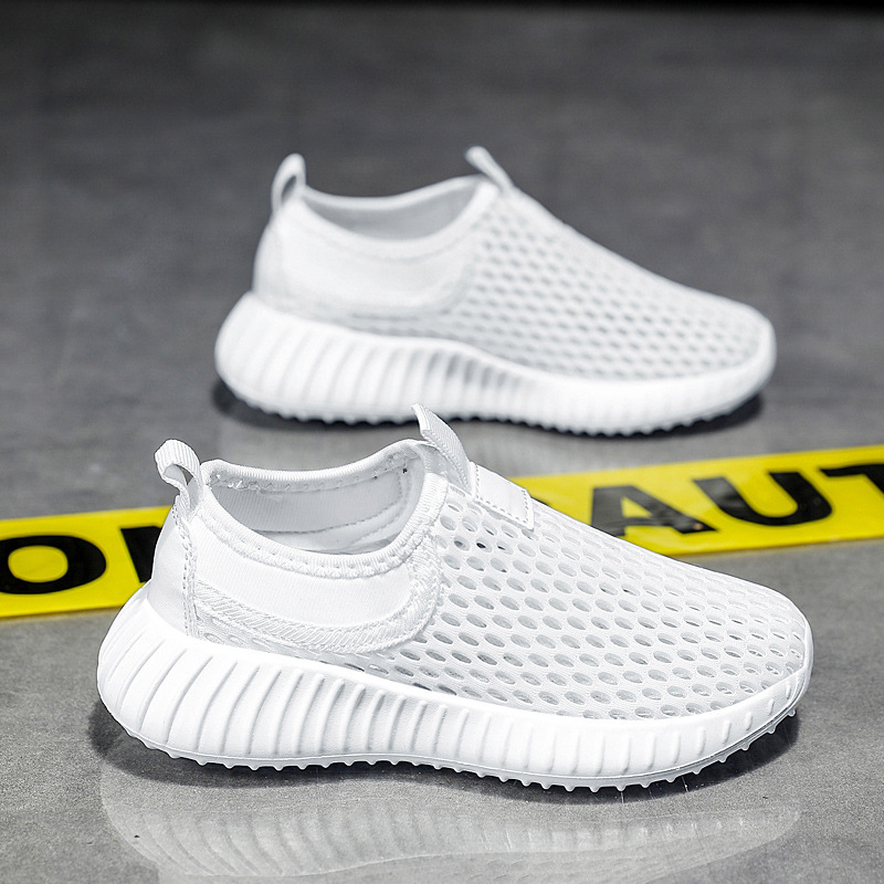 Children's fashionable breathable sneakers for boys