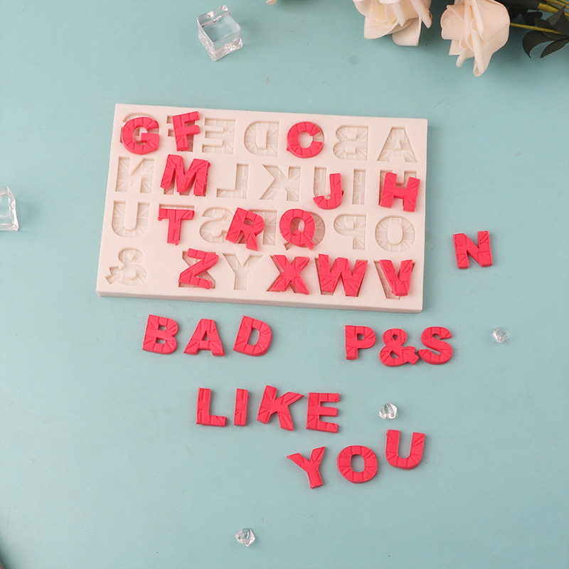 Molde de silicona de chocolate letra mayúscula ritmo seco molde de pastel de fondant molde de cerámica suave de arcilla ultra-ligera en stock