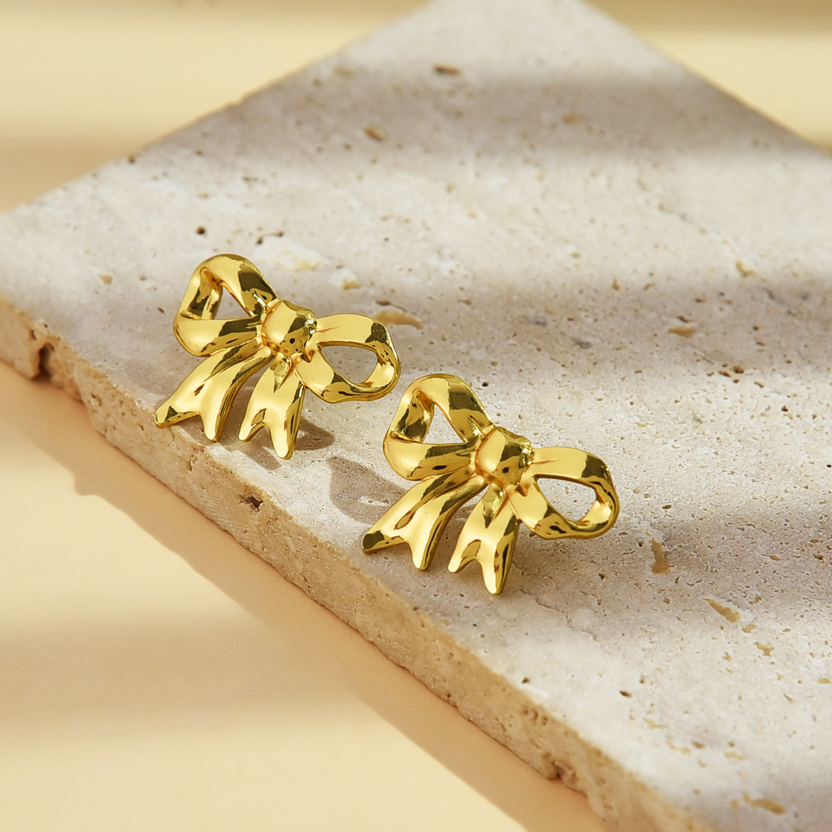 Cross-Border Light Luxury Niche Personality Earrings Geometric Butterfly Multi-Element Stainless Steel Gold-Plated Non-Fading Stud Earrings Jewelry for Women