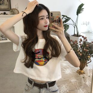 �����·��̿�T��Ů�Č��ɶ����ɫ����©��Ě���b�����Ը�¶Ě�b