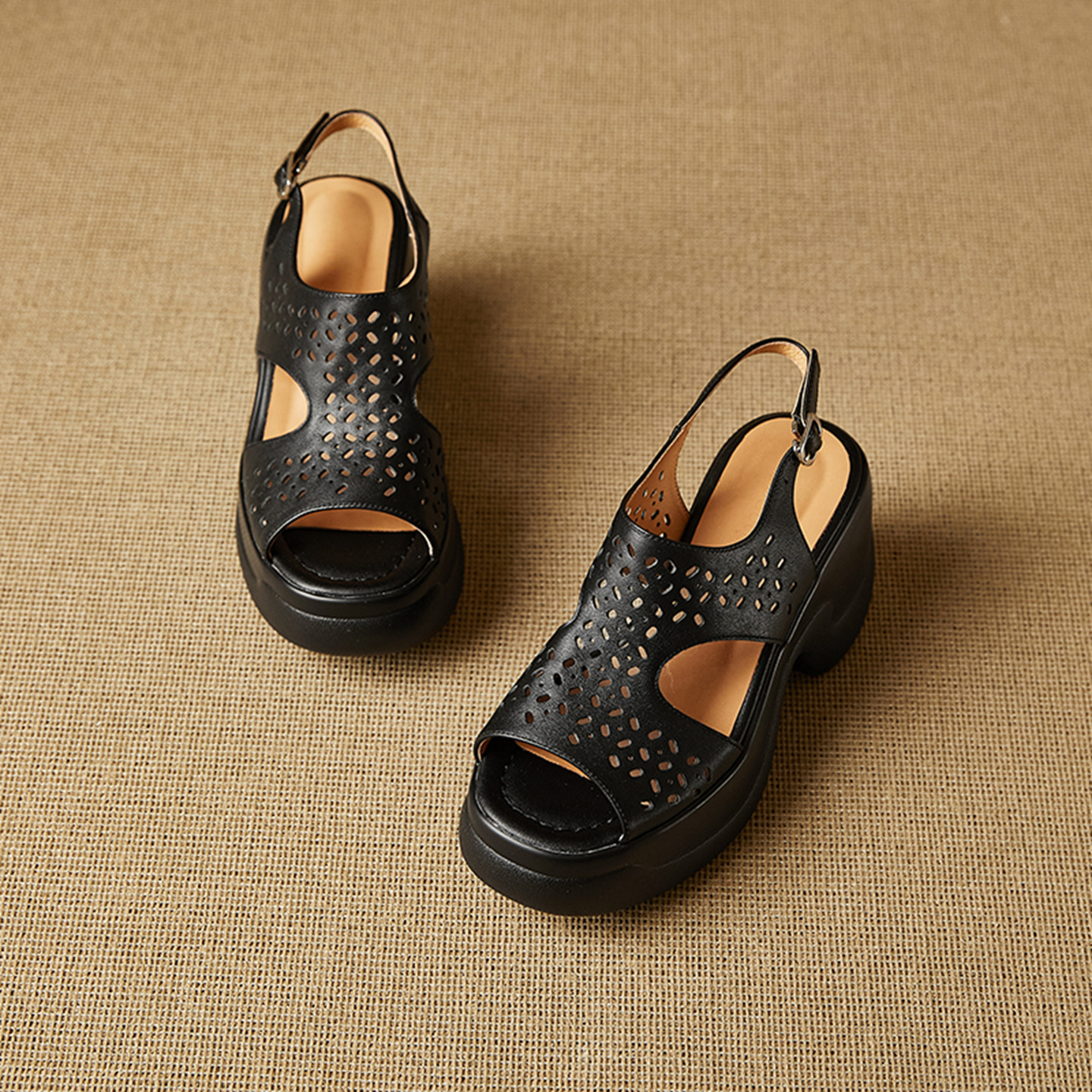 Sandal cao gót nữ quai ngang đế xuồng gót 9 cm — đen