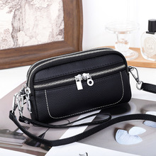头层牛皮斜挎小包2025新款女式手拿包多隔层拉链休闲手机包小挎包