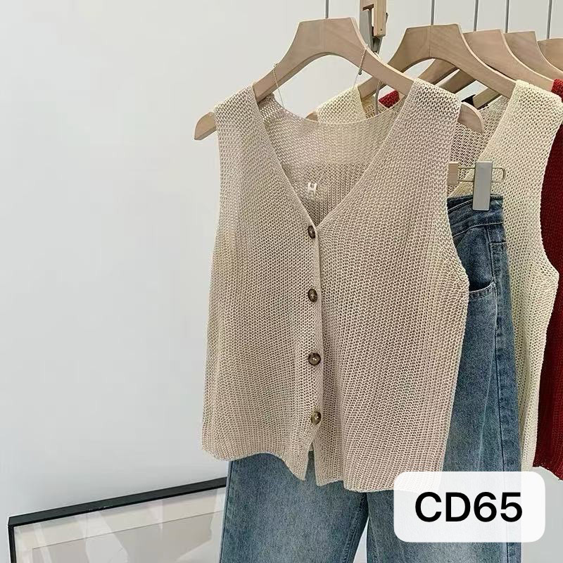 Small Top, Knitted Cardigan Vest, Fashionable Design, Outer Wear for Women, Summer, Noble Temperament, High-End, Rest and Comfort