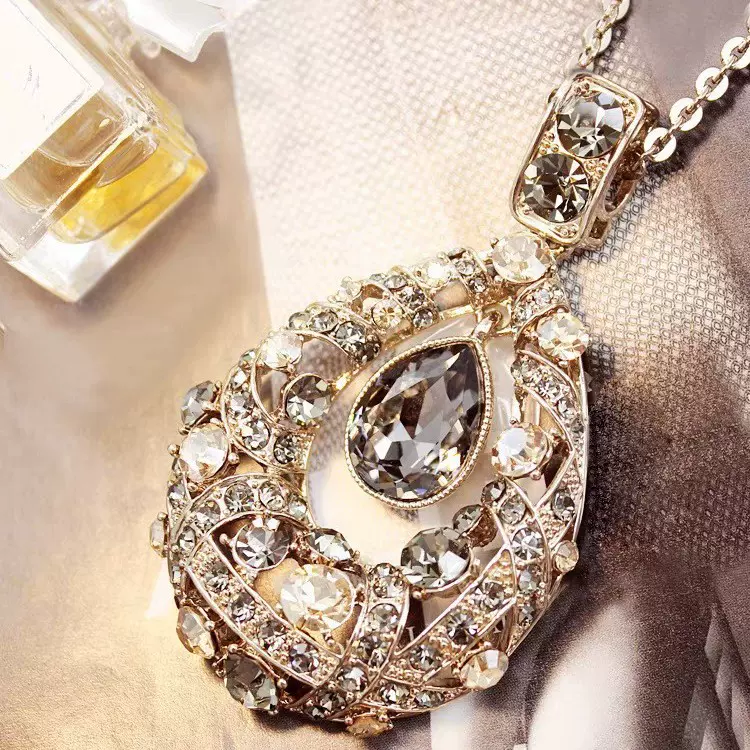 韩版香槟金水滴毛衣链女百搭简约秋冬长款项链法式高级感优雅衣饰