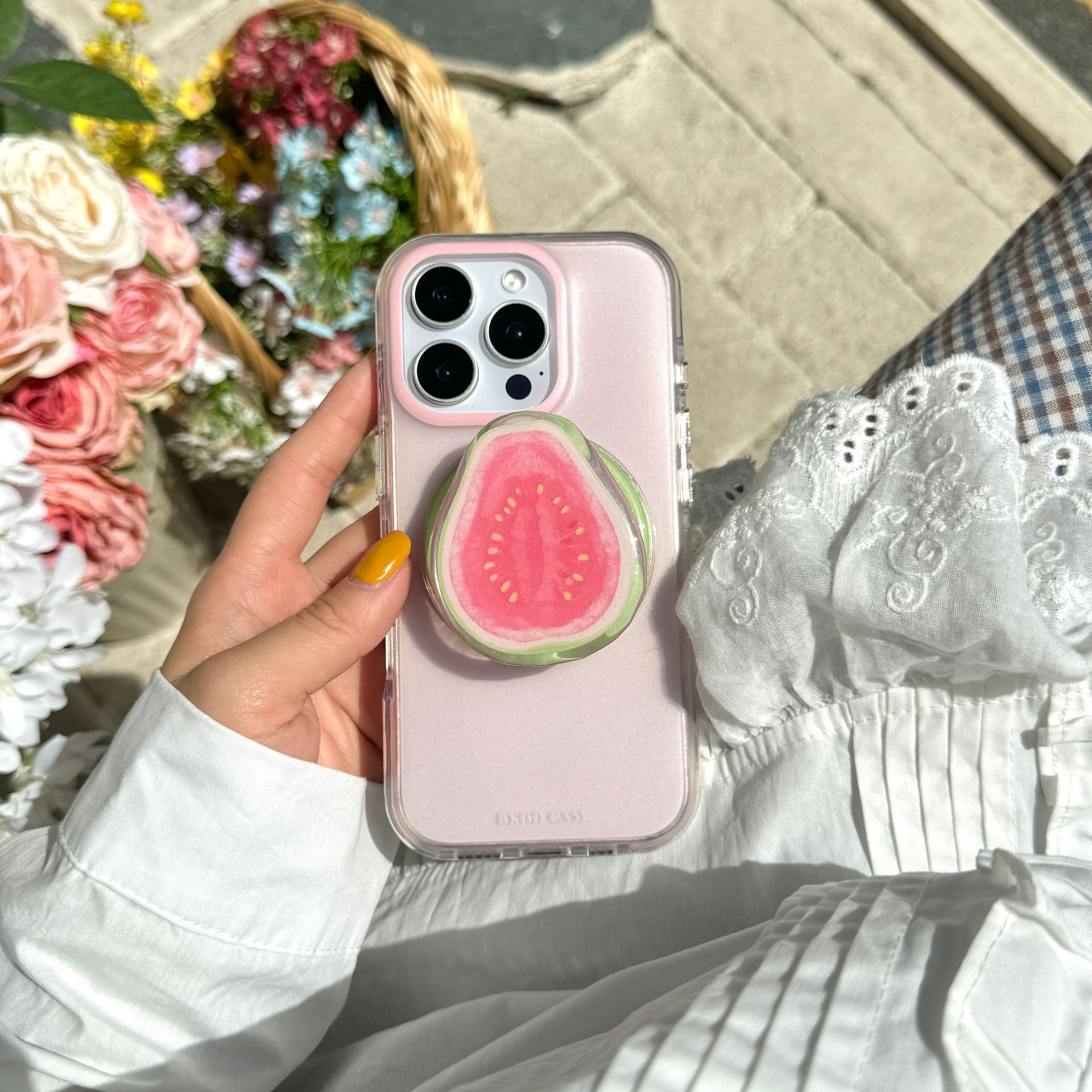 Verano simple rosa guayaba para Apple 15ProMax funda para teléfono móvil 16Pro atracción magnética 14/13 hembra 16PM celebridad de Internet