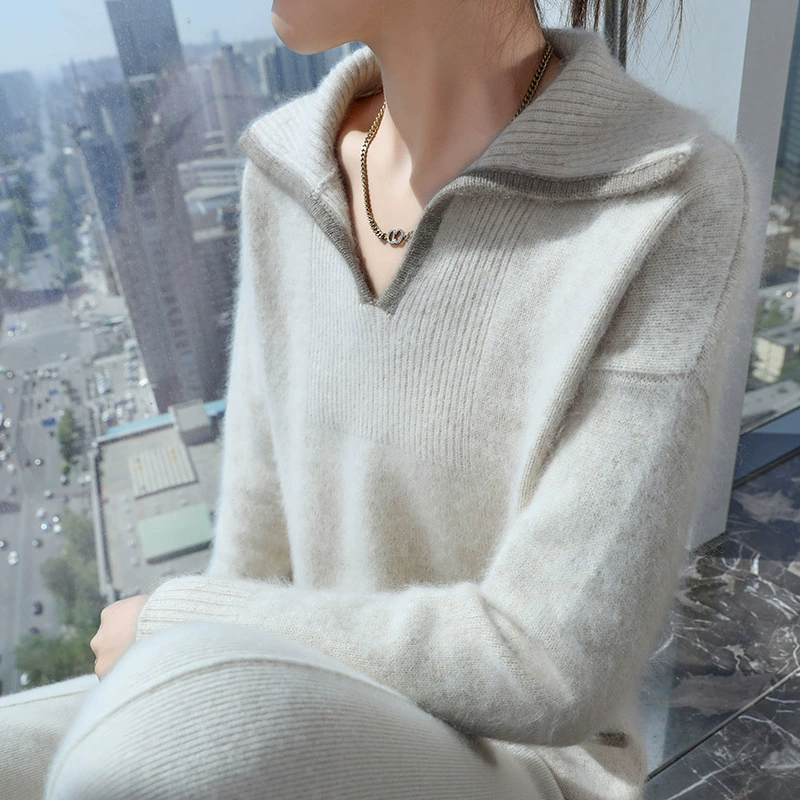 Футболка с цветным темно-синим воротником 2024 Новый женский пуловер свитер