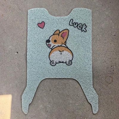 Electric vehicle foot mat | foot pad seat cover waterproof - corgi-emma-looking-up-at-ab65