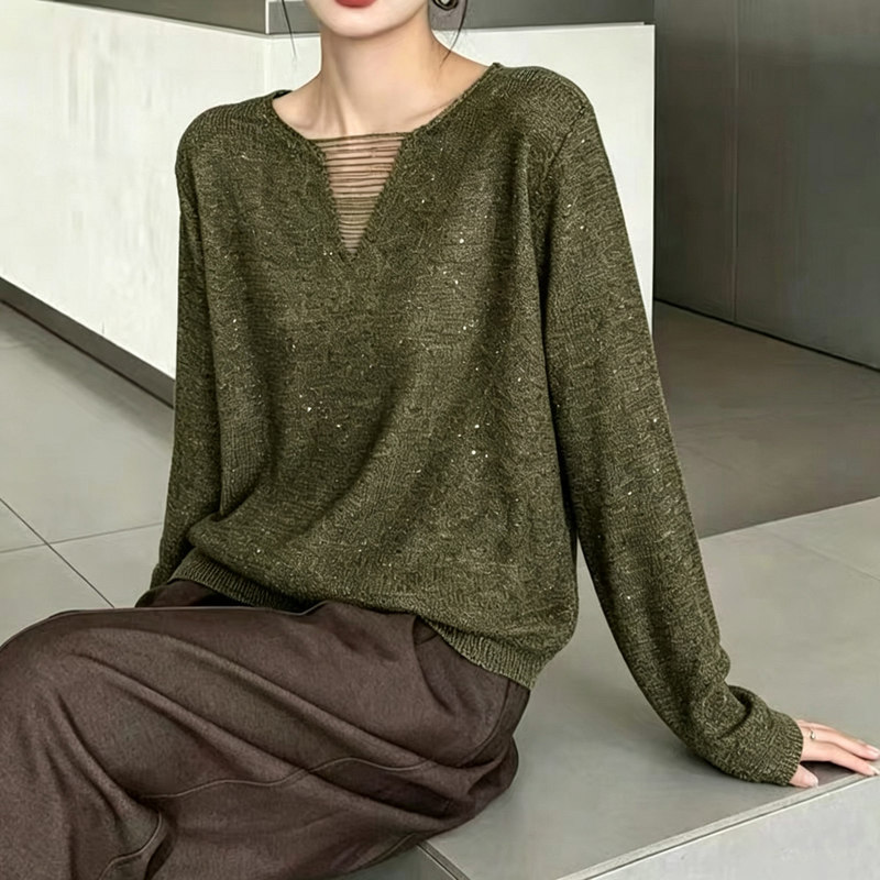 Light luxury style floral yarn sequin brushed V-neck knit sweater for women, autumn new slimming thin loose base layer