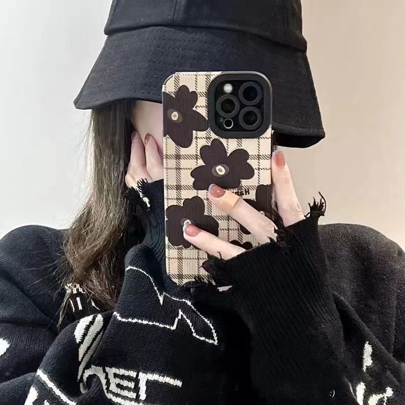 Luxury Black Camellia Phone Case For Samsung Galaxy Protective Cover_voghion.com