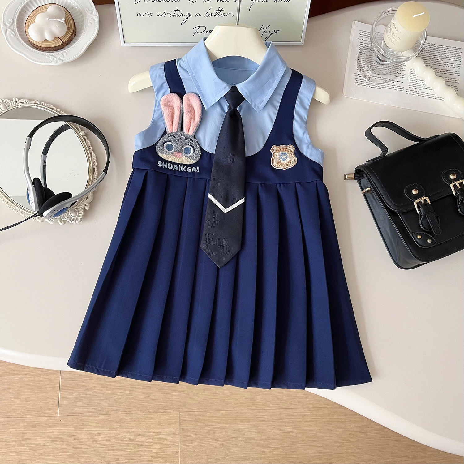 Gonna per bambini senza maniche plissettata in stile scuola coniglietto coreano versione estiva 2024 24376_voghion.com