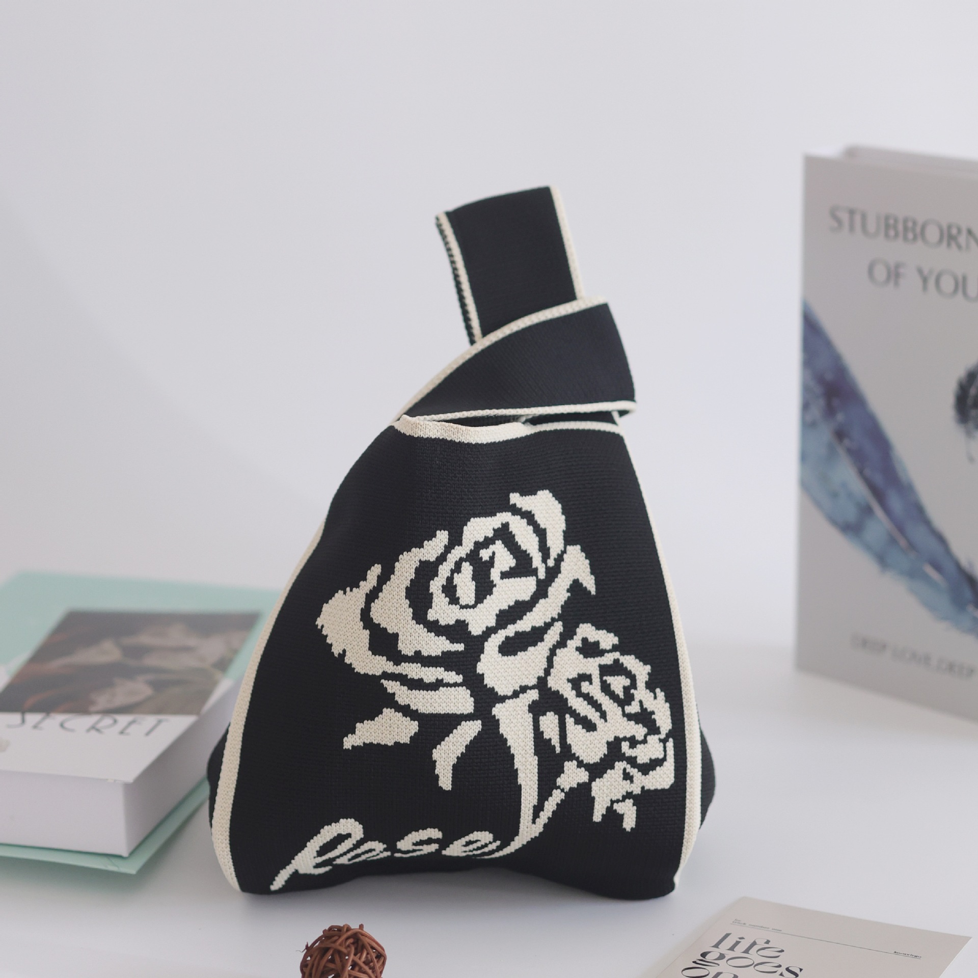 Rosa negro
