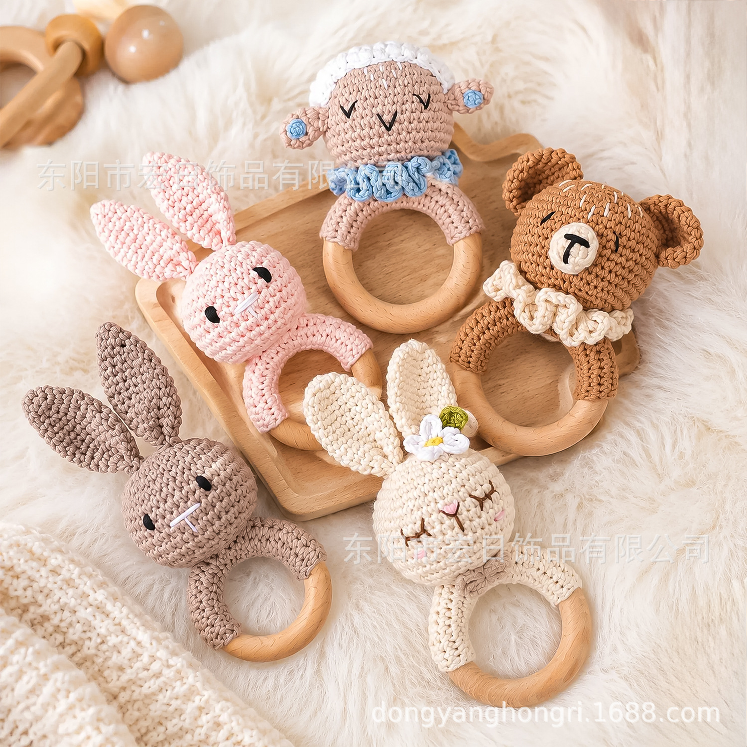 Cross-Border Handmade Crochet Baby Animal Rattles, Knitted Cartoon Dolls, Soothing Chewable Toys for Babies