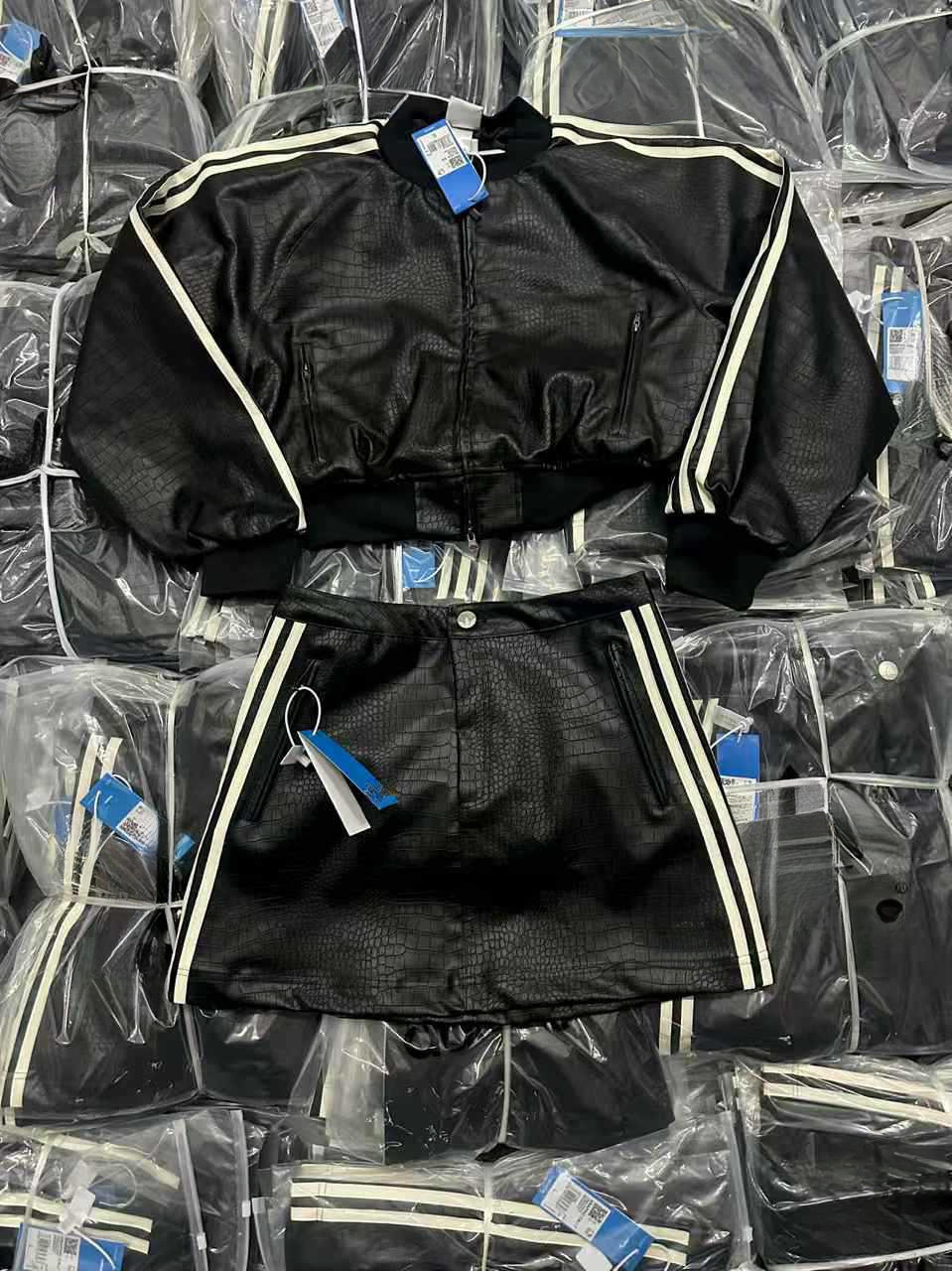 Foreign trade quality Jennie-style limited edition faux crocodile leather short skirt and short jacket set, fashionable and casual
