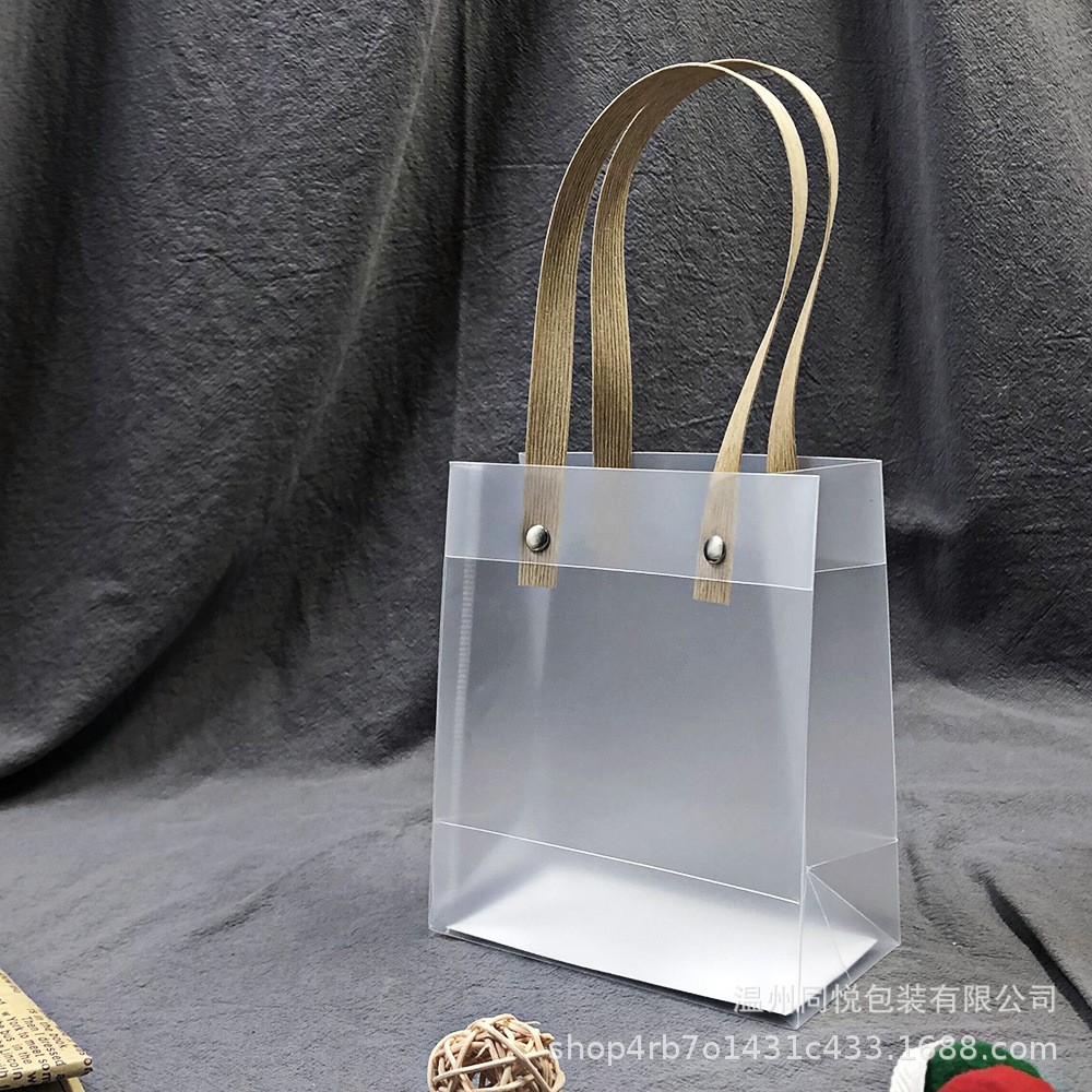 Gift Bag PVC handbag candy pp plastic packaging bag transparent frosted jewelry gift bag hand gift bag