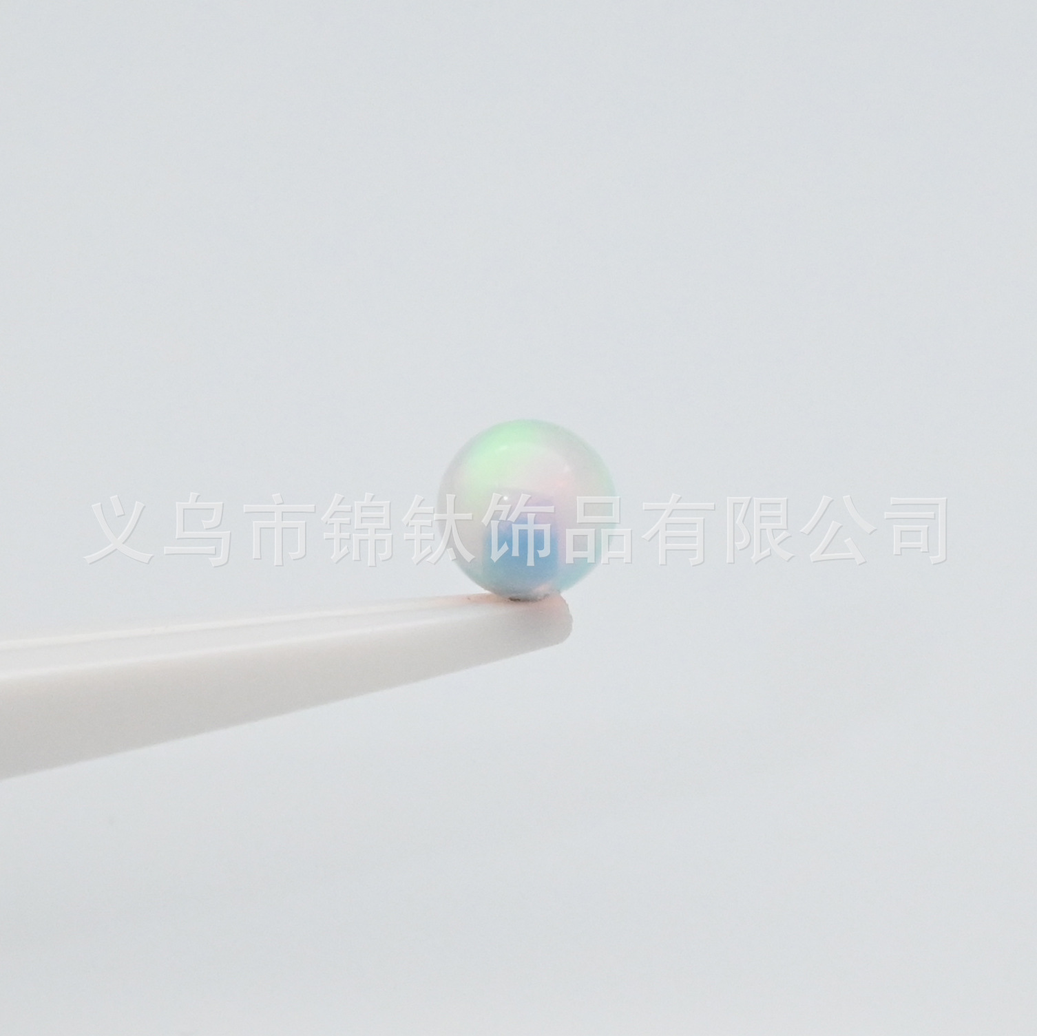 F136チタン合金キャンディー色粘歯星雲澳宝円珠耳釘唇釘舌釘代替頭穿刺アクセサリー