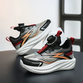 童运动鞋;童凉鞋