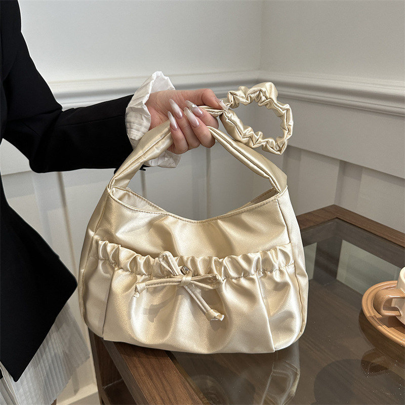 今年流行時尚韓版溫柔褶皺單肩包包女2024春季新款百搭ins腋下包