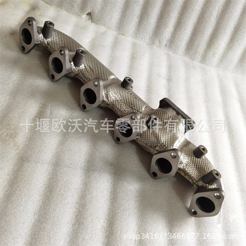 For Dongfeng Cummins Engine Accessories Exhaust Manifold 6418327