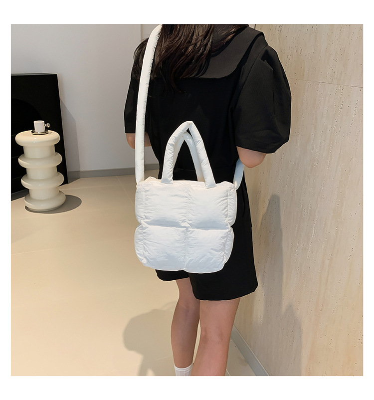 Autumn&Winter Season Women's Medium Oxford Cloth Solid Color Classic Style Square Zipper Handbag Crossbody Bag