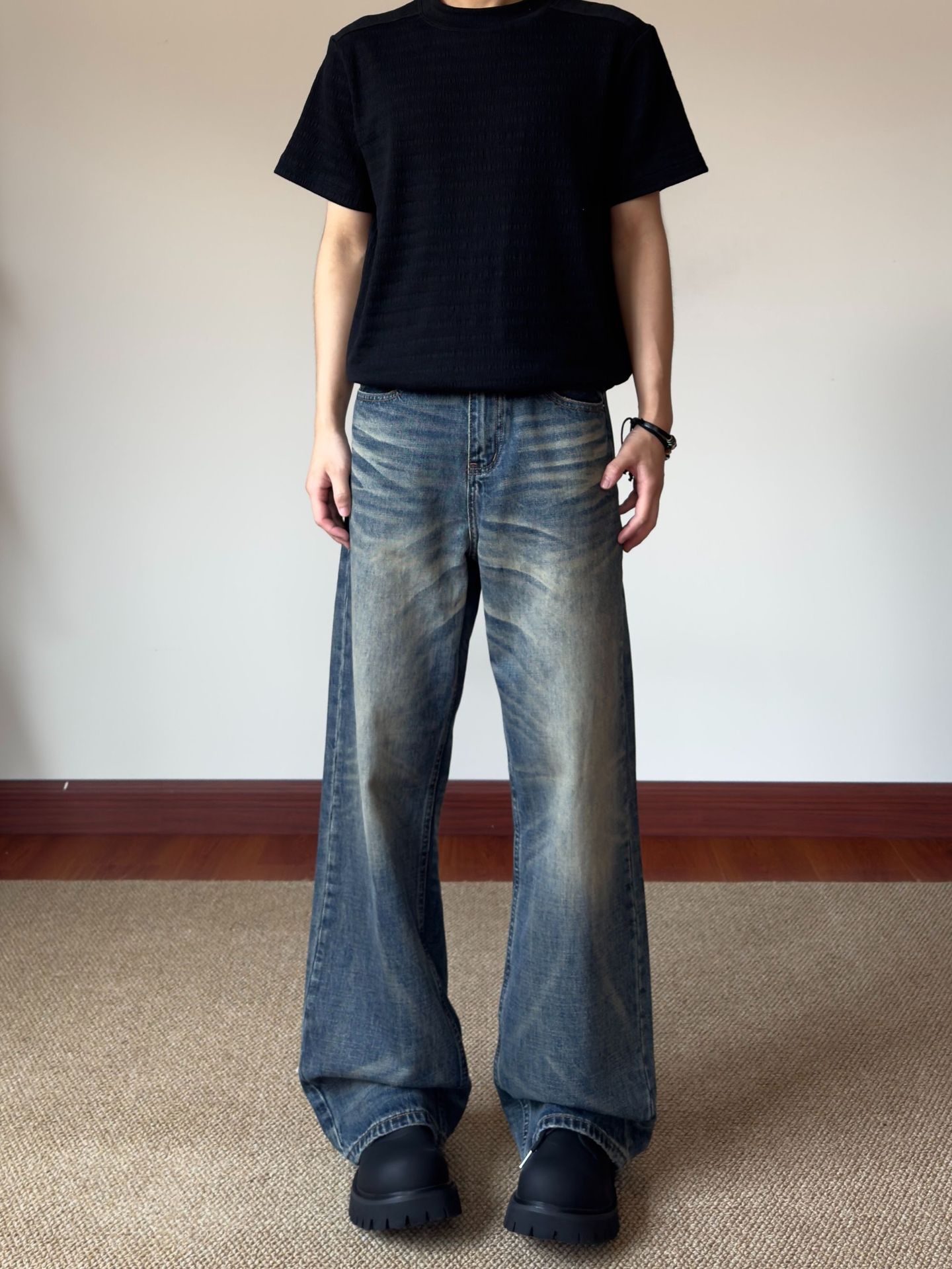 Men's Vintage Washed Straight-Leg Jeans – Relaxed Fit, Clean Aesthetic, Distressed Hem For Urban Streetwear_mkmklike.com