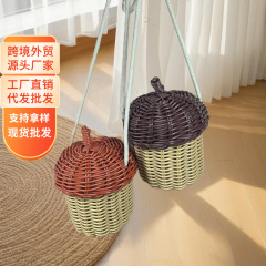 源头工厂镂空松果包手工编织儿童藤编斜挎包拍照可爱摄影可拆盖子