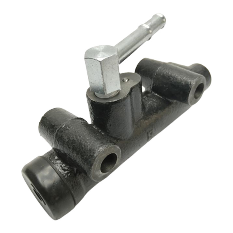 Isuzu Truck Heavy Truck Parts Accessories 1-47500-251-0 1-47500-231-1 Clutch Master Cylinder