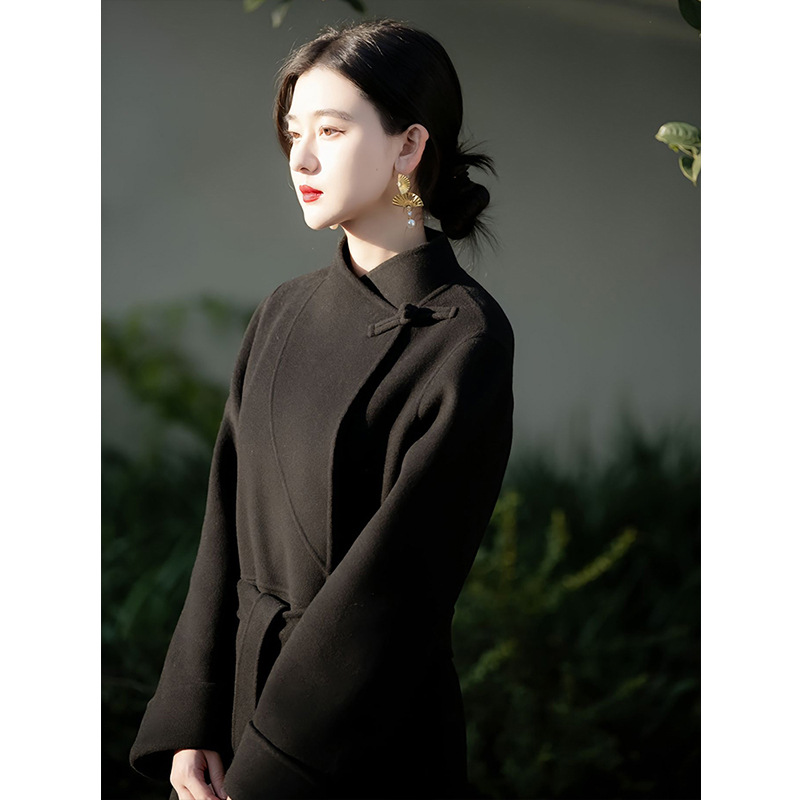 高级感超好看赫本风新中式气质黑色中长款毛呢子大衣外套女秋冬装
