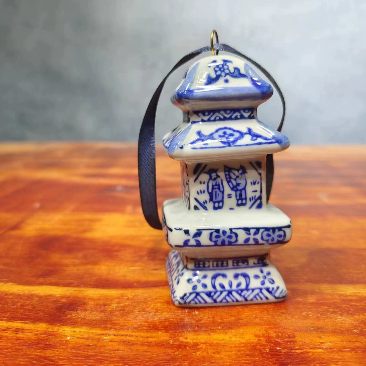 Фарфоровые украшения Jingdezhen рождественская ярмарка украшение ёлки украшение автомобиля голубая и белая фарфор украшения керамическая молодая генеральная банка ветровой колокол