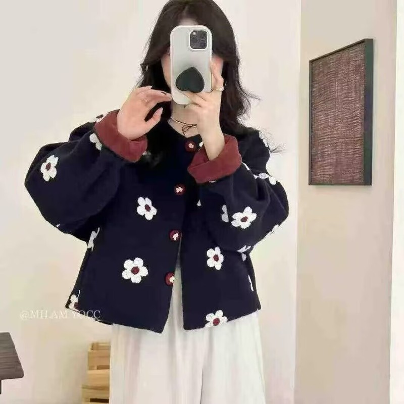 厂家直销欧洲站设计感立体花朵圆领小香风呢子外套女25秋冬上衣潮|undefined