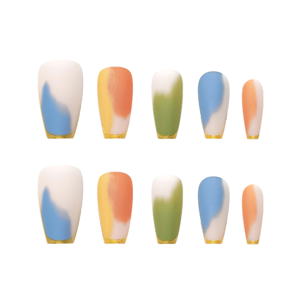 Europa y los Estados Unidos macaron manicure estilo artístico dulce y cool Phnom Penh estilo francés 24 piezas de parche de uñas falsas