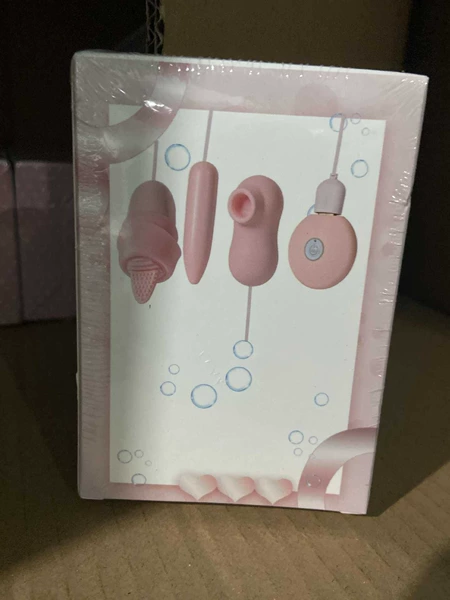 Purple USB direct plug three-vibrator box (the pattern on the packaging is pink)