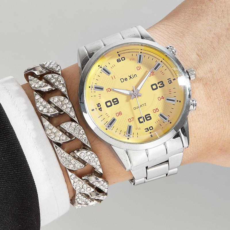 Tendencia de la moda reloj de hombre reloj de cuarzo impermeable estudiante coreano reloj de correa de acero casual reloj de hombre al por mayor